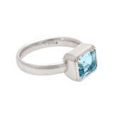 Damenring besetzt mit 1 Aquamarin ca. 2,3 ct, - photo 2