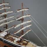 Modellschiff "Cutty Sark" im Schaukasten - фото 8