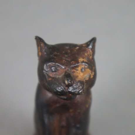 Antike Miniaturfigur einer Katze - фото 3