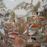 Satsuma-Vase mit Szenen aus dem alten Japan - фото 7