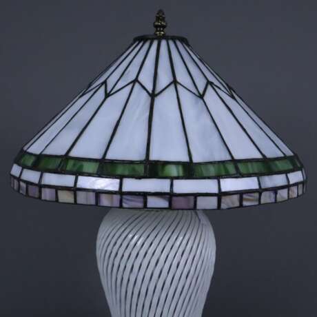 Tischlampe im Tiffany-Stil - photo 2