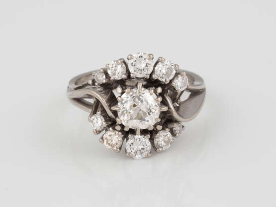 DIAMANT-RING 'CHRISTIAN BAUER' - photo 1