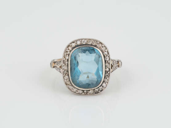 AQUAMARIN-RING MIT DIAMANTEN - photo 1