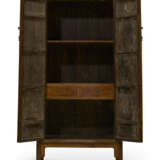 A VERY RARE HUANGHUALI SLOPING-STILE CABINET - фото 4