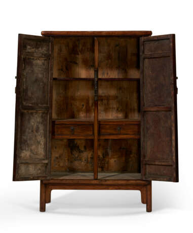 A RARE HUANGHUALI SLOPING-STILE CABINET - photo 2
