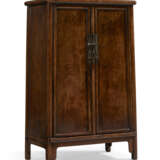 A RARE HUANGHUALI SLOPING-STILE CABINET - photo 4
