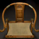 AN EXCEPTIONAL AND VERY RARE HUANGHUALI FOLDING CHAIR - photo 11