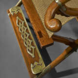 AN EXCEPTIONAL AND VERY RARE HUANGHUALI FOLDING CHAIR - photo 12