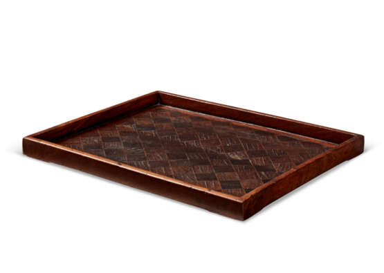 A ZITAN, JICHIMU, AND BOXWOOD PARQUETRY HUANGHUALI TRAY - фото 1