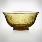 A VERY RARE WHEEL-ENGRAVED TRANSLUCENT YELLOW GLASS BOWL - photo 2