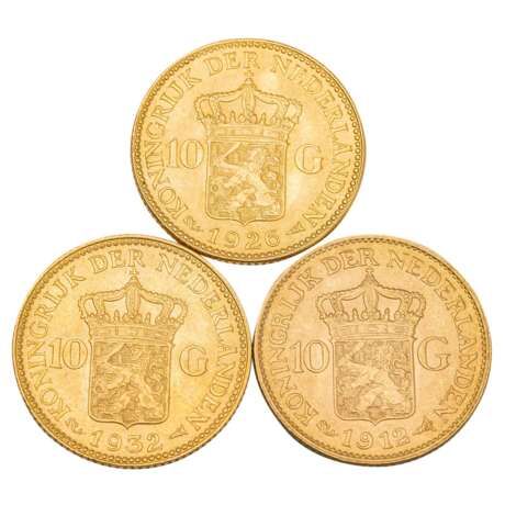 3 x Netherlands/GOLD - 10 guilders 1912/1926/1932, Queen Wilhelmina, - photo 2