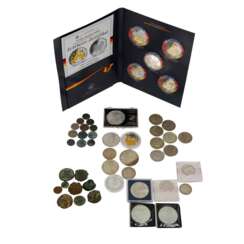 Coin bag with mixed collection from Europe, USA and Canada -