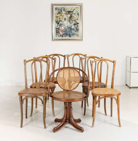Sieben Stühle von Thonet 'Nr. 56 und 5501' - фото 1