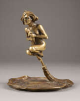 DEUTSCHER BILDPLASTIKER VISITTENKARTENETUI MIT HEXE AUF IHREM BESEN