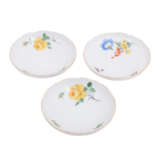 MEISSEN 15 coffee/tea service pieces 'floral decorations', 1st and 2nd choice, 20th c. - фото 4