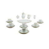 LUDWIGSBURG 23-piece mocha service 'scale pattern gold decorated', 20th/21st c. - Foto 1