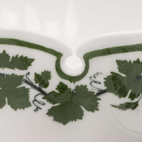 MEISSEN 12-piece set 'Vine Leaves', 1st and 2nd choice, 19th/20th c.: - photo 13