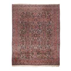 Oriental carpet. SHALAMZAR BAKHTIARI/PERSIA, mid-20th century, 420x320 cm.