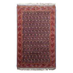 Oriental carpet. AgeTEBRIS/PERSIA, around 1900, 212x125 cm.