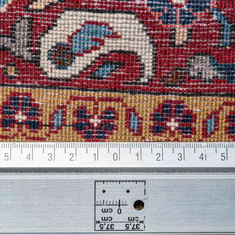 Oriental carpet. AgeTEBRIS/PERSIA, around 1900, 212x125 cm. - фото 4