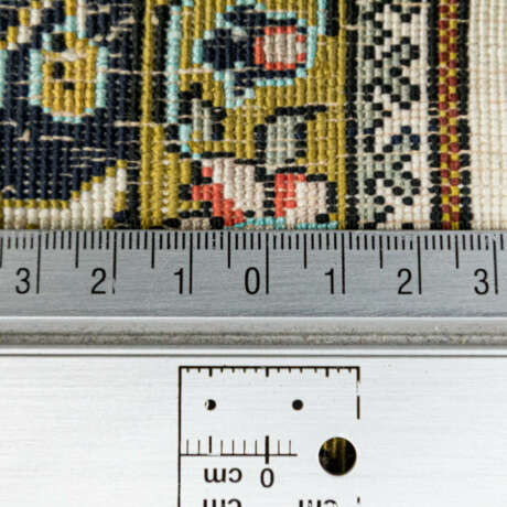 2 oriental carpets made of silk. GHOM/PERSIA, 20th century: - photo 6