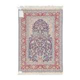 Oriental silk carpet. KAYSERI, 20th century, 110x77 cm. - photo 2