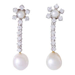 Earrings with pearls and diamonds total ca. 0,66 ct,