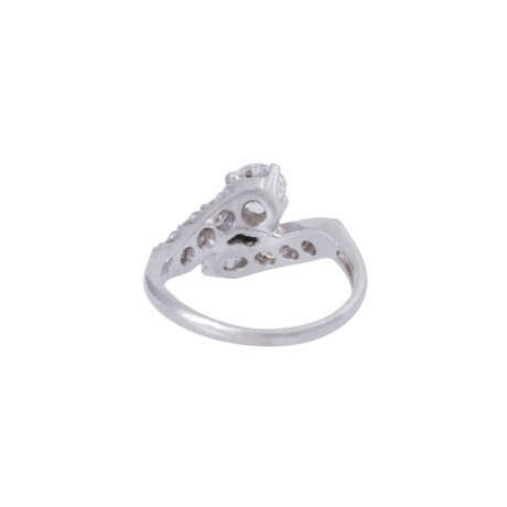 Ring with diamonds total approx. 1.8 ct, - фото 4