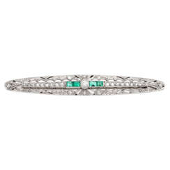Art Deco fine brooch with emerald and diamonds together ca. 0,2 ct,