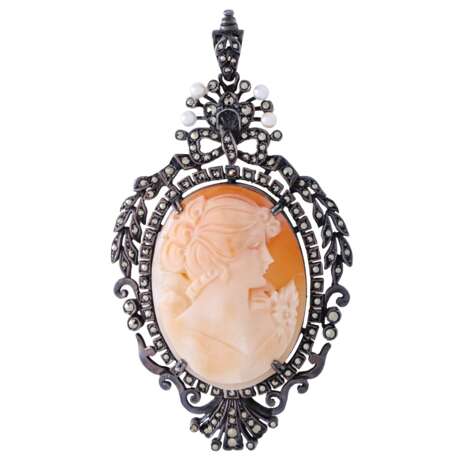 Pendant with shell cameo, - photo 1