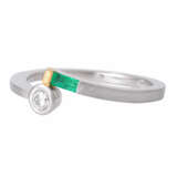 Ring with emerald baguette and diamond ca. 0,1 ct, - Foto 5