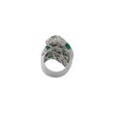 Ring "Snake" with emeralds and diamonds, - фото 4