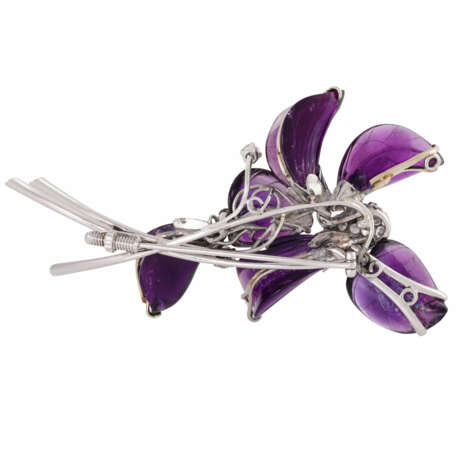 Brooch "Flower" with amethysts and diamonds - фото 2