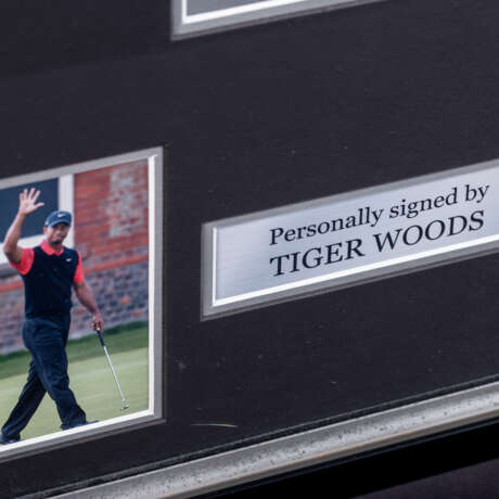 TIGER WOODS - Signed club head - photo 6