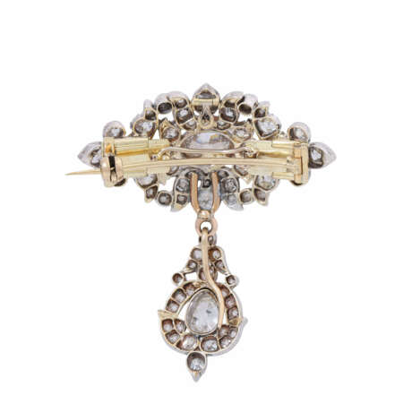 Pendant/brooch with dangle set with 63 old ship diamonds, - photo 3