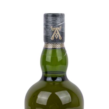ARDBEG Single Malt Scotch Whisky THE ULTIMATE 2022 - photo 3