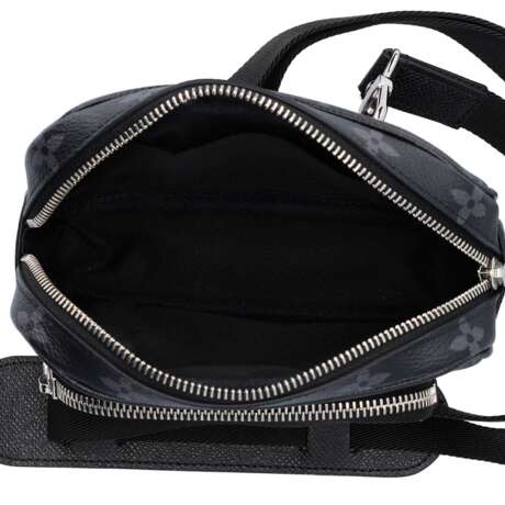 LOUIS VUITTON shoulder bag "OUTDOOR". - фото 6