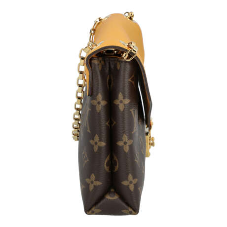 LOUIS VUITTON Shoulder Bag "CHAIN PALLAS". - Foto 3