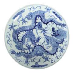 Kleiner Teller mit blau-weiß Dekor China, Porzellan