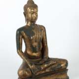 Buddha Shakyamuni Kambodscha/Laos/Myanmar, Bronze mit Restvergoldung - photo 2