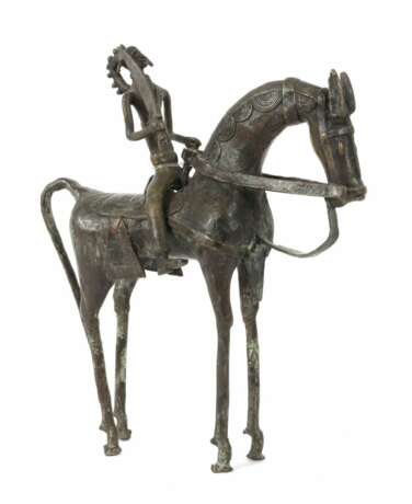 Dogon Reiterfigur Westafrika/Mali/Burkina Faso, Gelbguss-Figurengruppe bestehend aus Pferd und Reiterfigur mit erhobenem Schwert - photo 1