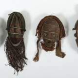 Vier Masken Westafrika Elfenbeinküste, 1x Baule/Guro-Maske - photo 2