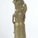 Goldfarbene Figur im Stil der Benin Westafrika/Nigeria, 20. Jh. - photo 2