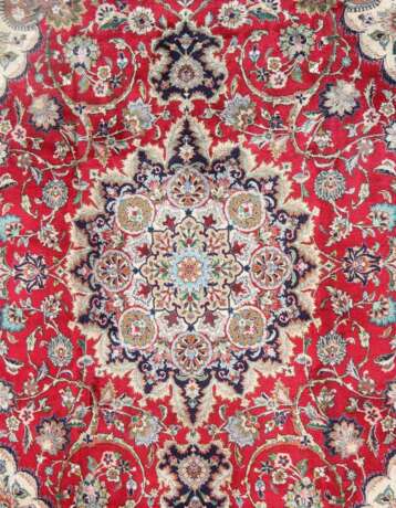 Sarouk Medaillonteppich um 1970/80, Wolle auf Baumwolle - Foto 2