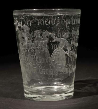 Glasbecher mit Schliff wohl Böhmen, um 1800 - фото 2