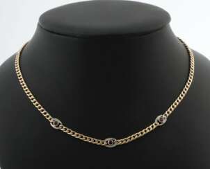 Flachpanzercollier mit Rubin-Diamant-Besatz Gelbgold 585, Collier schauseitig mit 3 ovalen Gliedern