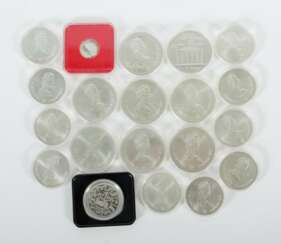 Sammlung von 20 Silbermünzen Silber, ca. 654 g
