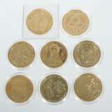 Acht 10 Euro-Münzen 2012/13/14, vergoldet - photo 1