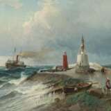 Maler des 19./20. Jh. ''Leuchtturm mit Mole'', Küstenpartie mit einem Dampfschiff auf aufgewühlter See und Figurenstaffage - фото 1