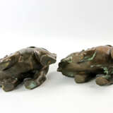 Ein Paar Foh-Hunde aus Bronze. CHINA, 1. Hälfte 20. Jh - photo 5